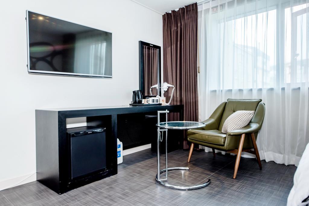Publico Hotel Seogwipo Bagian luar foto