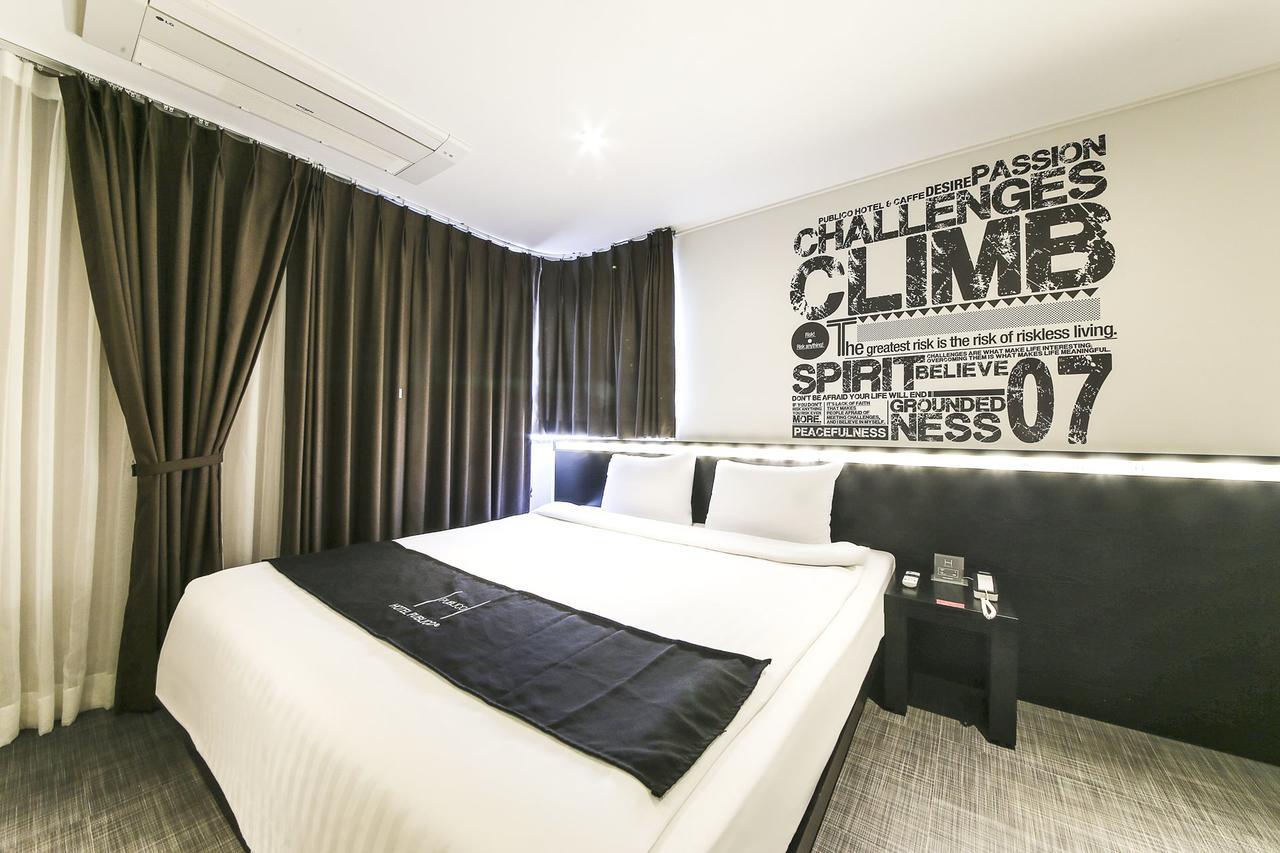 Publico Hotel Seogwipo Bagian luar foto
